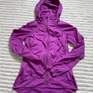 Lululemon Purple Hooded Windbreaker Jacket Women Zip Closure Zipped Pockets